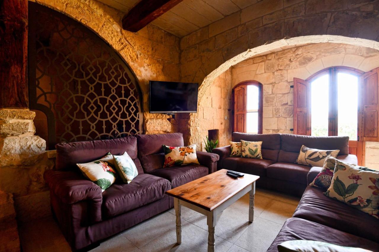 Maria'S B&B Ghasri  Luaran gambar